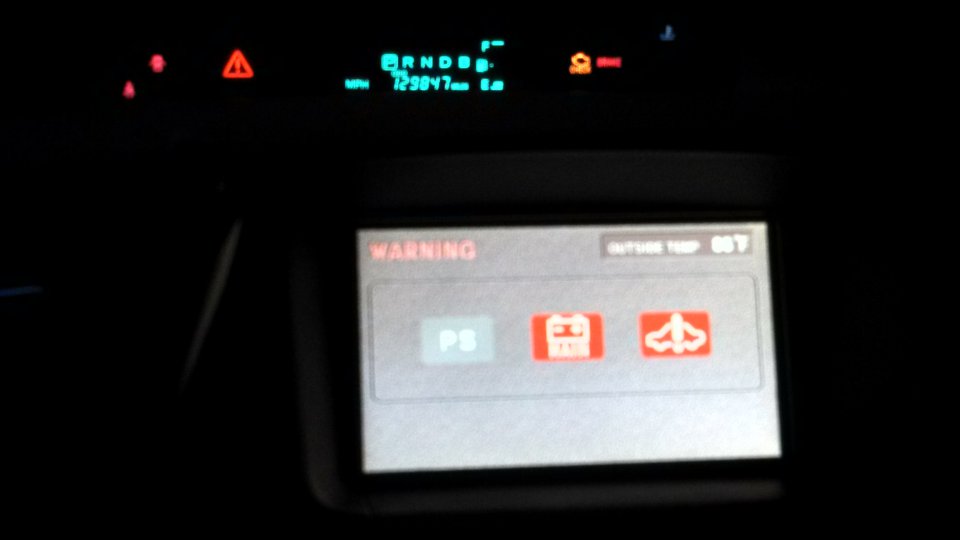 1 prius showing both screens   IMG_20130901_195104_598 (2).jpg