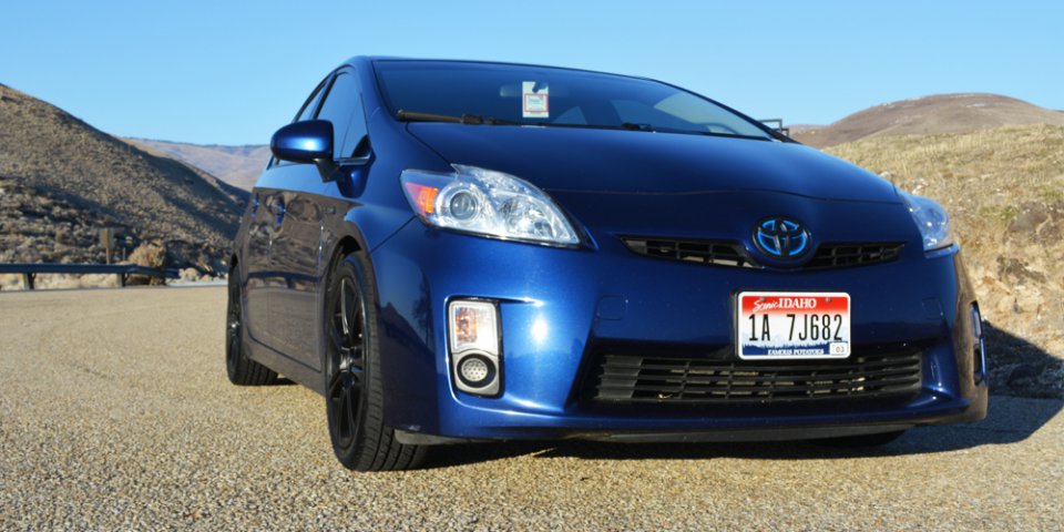 2010-Prius-CloseUp.jpg