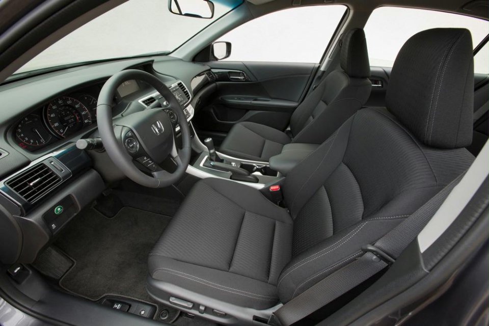 2013 Accord driver's seat.JPG