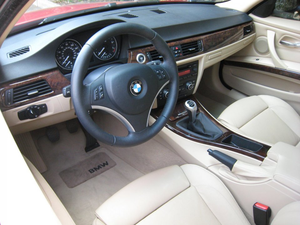 328i interior.jpg