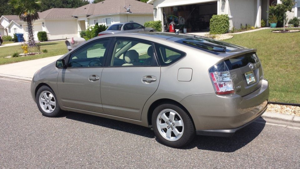 untinted prius 2.jpg